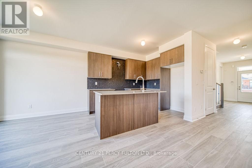 1350 Davis Loop, Innisfil (Lefroy), Ontario L0L 1W0 - Photo 12 - N12507786