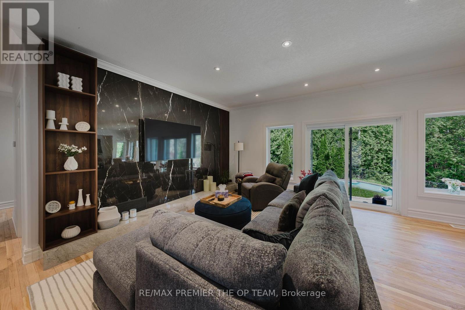 1856 Innisbrook Street, Innisfil, Ontario  L9S 5A3 - Photo 11 - N12507812