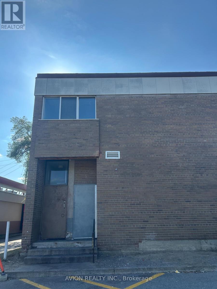 2b - 7027 Yonge Street, Markham, Ontario  L3T 2A5 - Photo 14 - N12507920