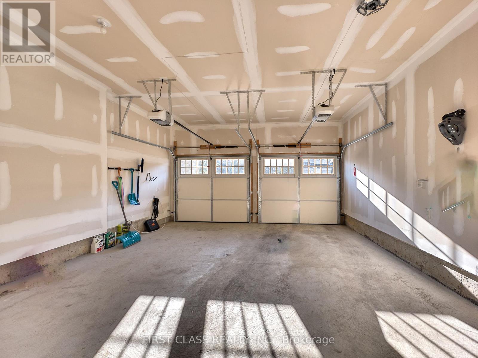 21 Rhine River Street, Richmond Hill, Ontario  L4E 1E3 - Photo 29 - N12507970