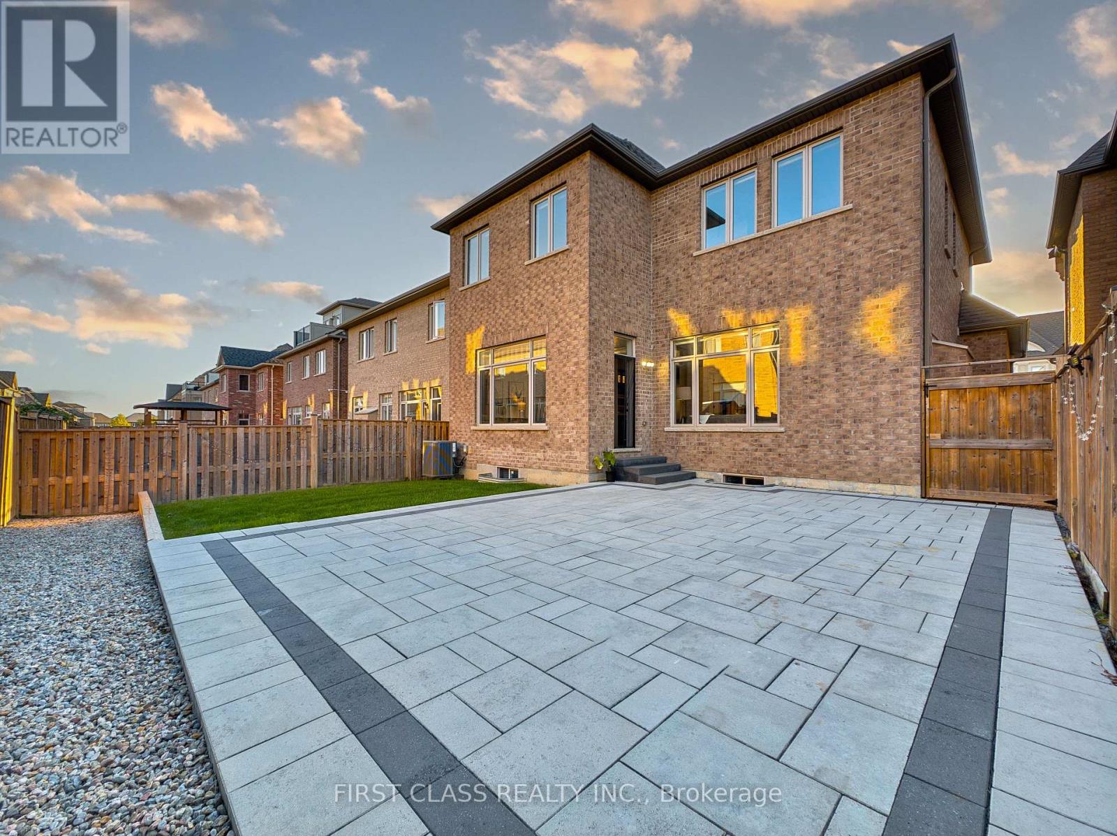 21 Rhine River Street, Richmond Hill, Ontario  L4E 1E3 - Photo 33 - N12507970