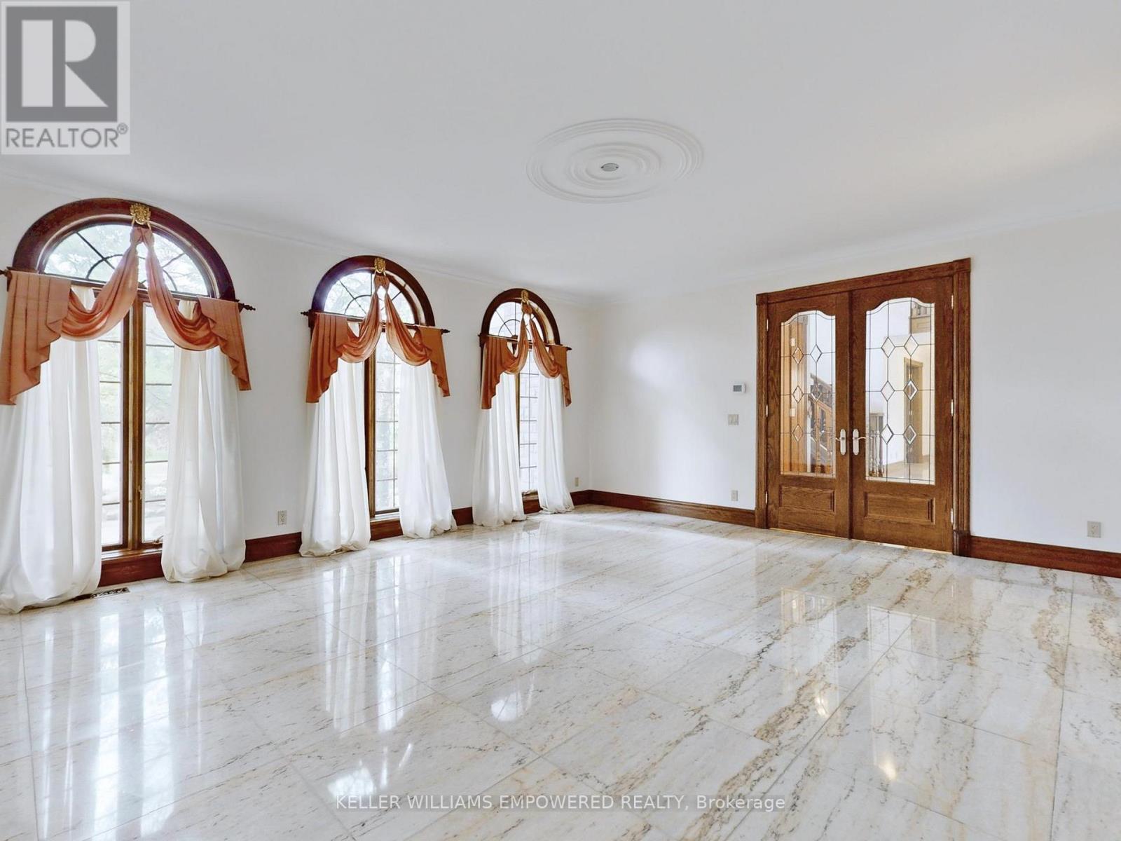 25 Quail Run Boulevard, Vaughan, Ontario  L6A 1E9 - Photo 10 - N12507990