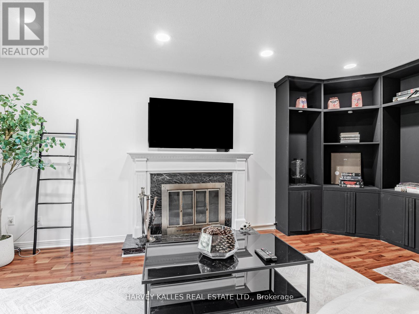 85 Franmore Circle, Vaughan, Ontario  L4J 3B9 - Photo 10 - N12508012