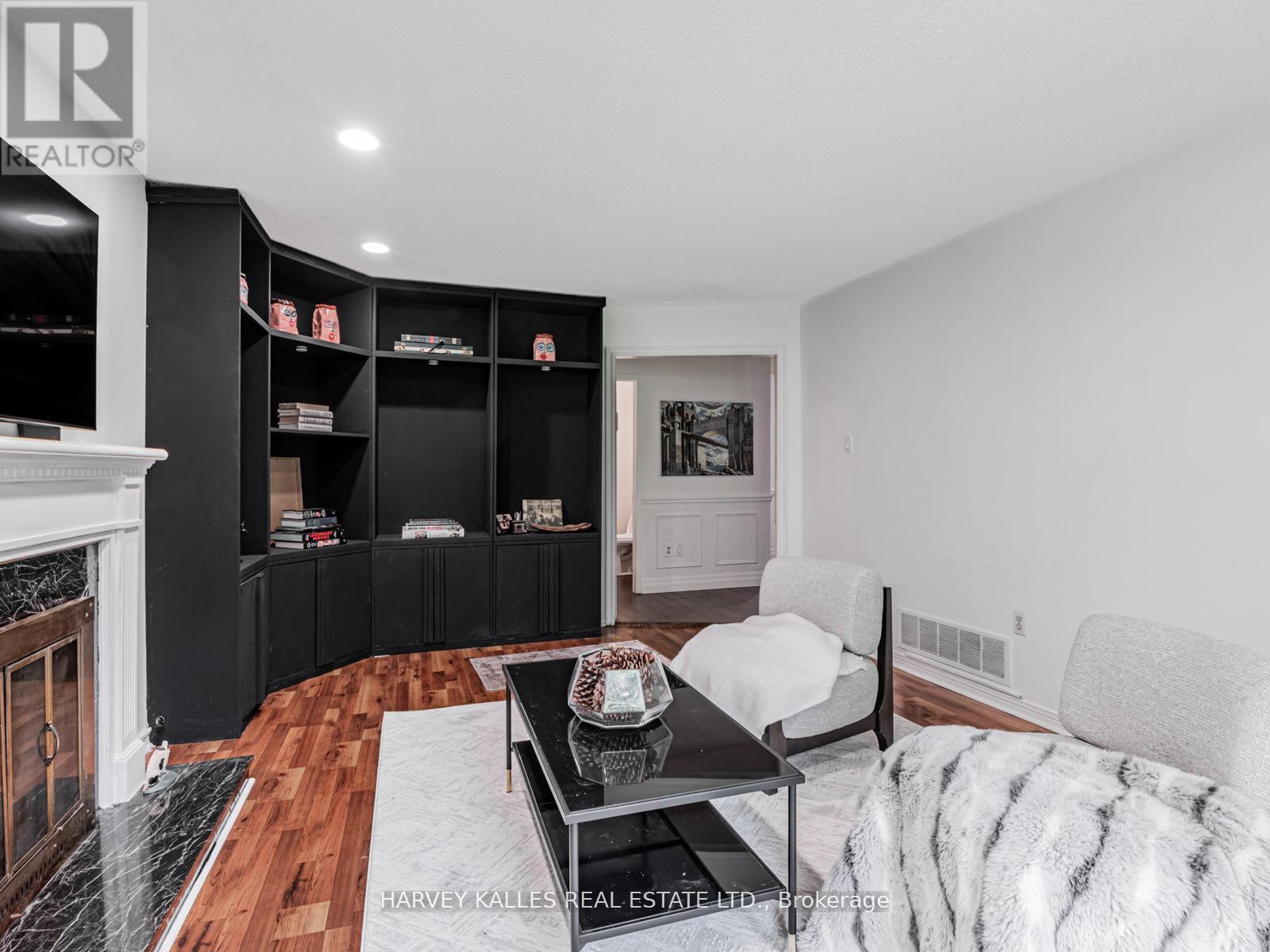 85 Franmore Circle, Vaughan, Ontario  L4J 3B9 - Photo 11 - N12508012