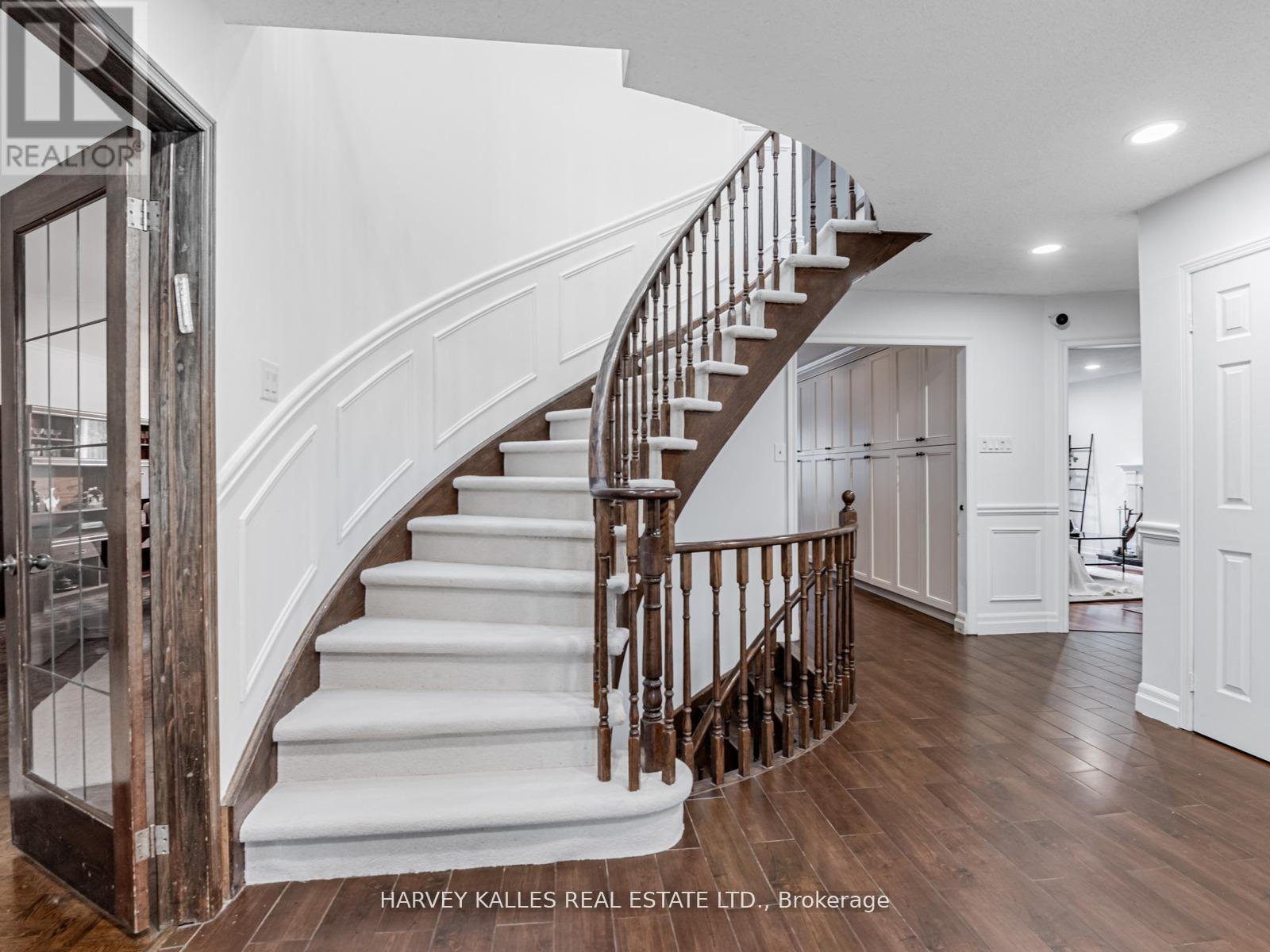 85 Franmore Circle, Vaughan, Ontario  L4J 3B9 - Photo 21 - N12508012