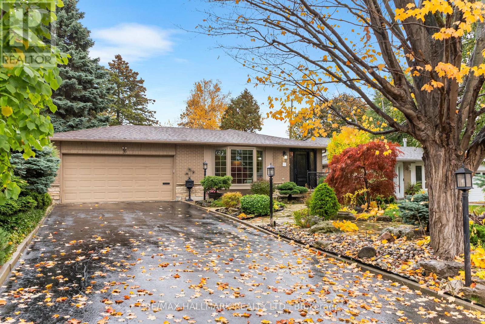 39 Fleance Drive, Markham, Ontario  L3T 3J8 - Photo 3 - N12508042