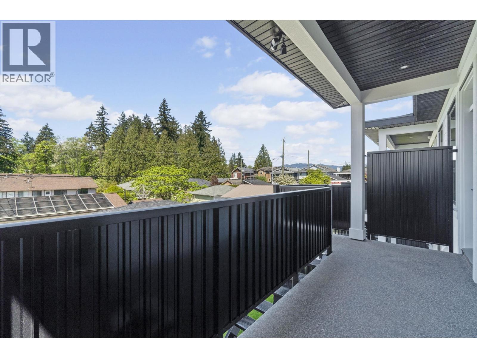 8073 18th Avenue, Burnaby, British Columbia  V3N 1J9 - Photo 6 - R3063906