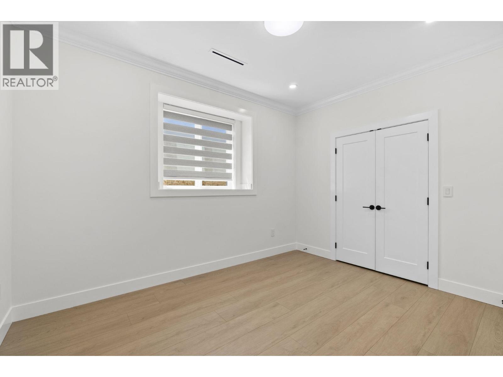 8073 18th Avenue, Burnaby, British Columbia  V3N 1J9 - Photo 16 - R3063906