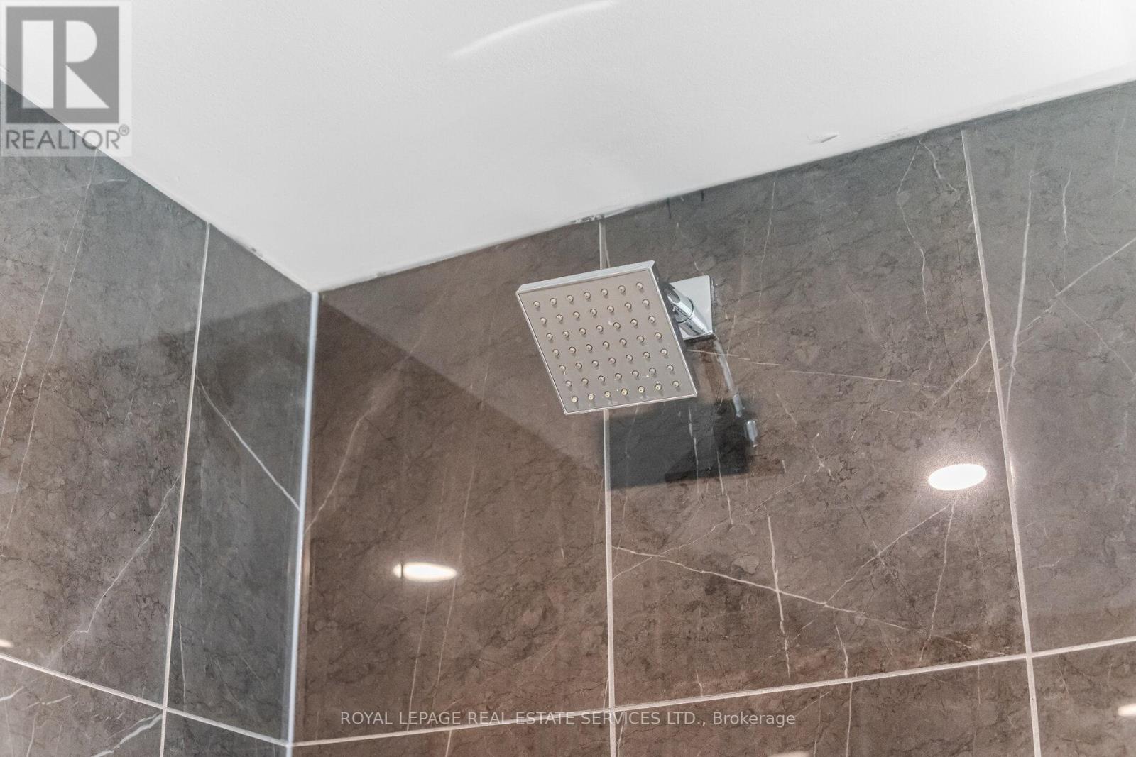 2 - 40 Baynes Way, Bradford West Gwillimbury (Bradford), Ontario L3Z 4M4 - Photo 40 - N12507880