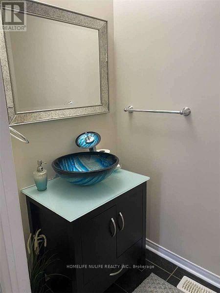 3866 Thomas Street, Mississauga, Ontario L5M 7B1 - Photo 11 - W12500570