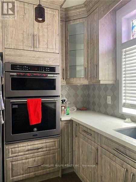 3866 Thomas Street, Mississauga, Ontario L5M 7B1 - Photo 10 - W12500570