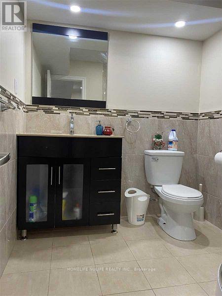 3866 Thomas Street, Mississauga, Ontario L5M 7B1 - Photo 16 - W12500570