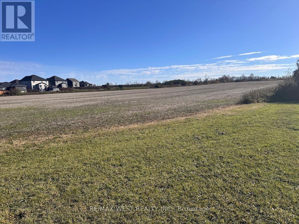 211 Queen Street W, Springwater, Ontario  L0L 1P0 - Photo 16 - S12507732