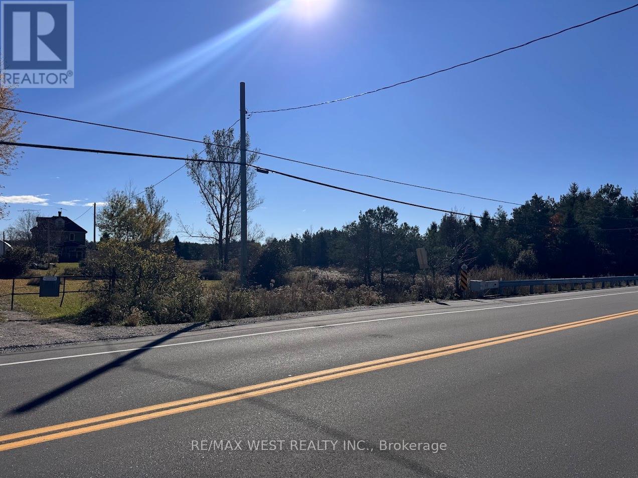 211 Queen Street W, Springwater, Ontario  L0L 1P0 - Photo 24 - S12507732