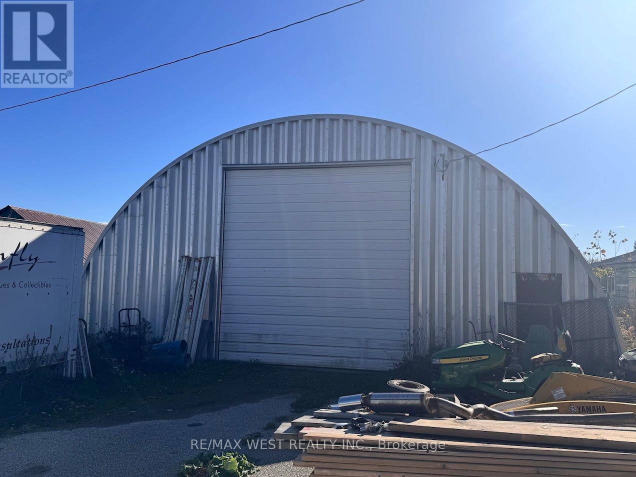 211 Queen Street W, Springwater, Ontario  L0L 1P0 - Photo 6 - S12507732