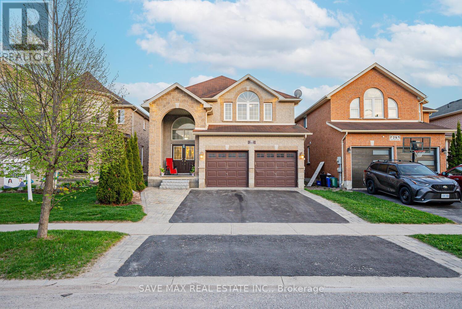 77 SOVEREIGN'S GATE, Barrie, Ontario