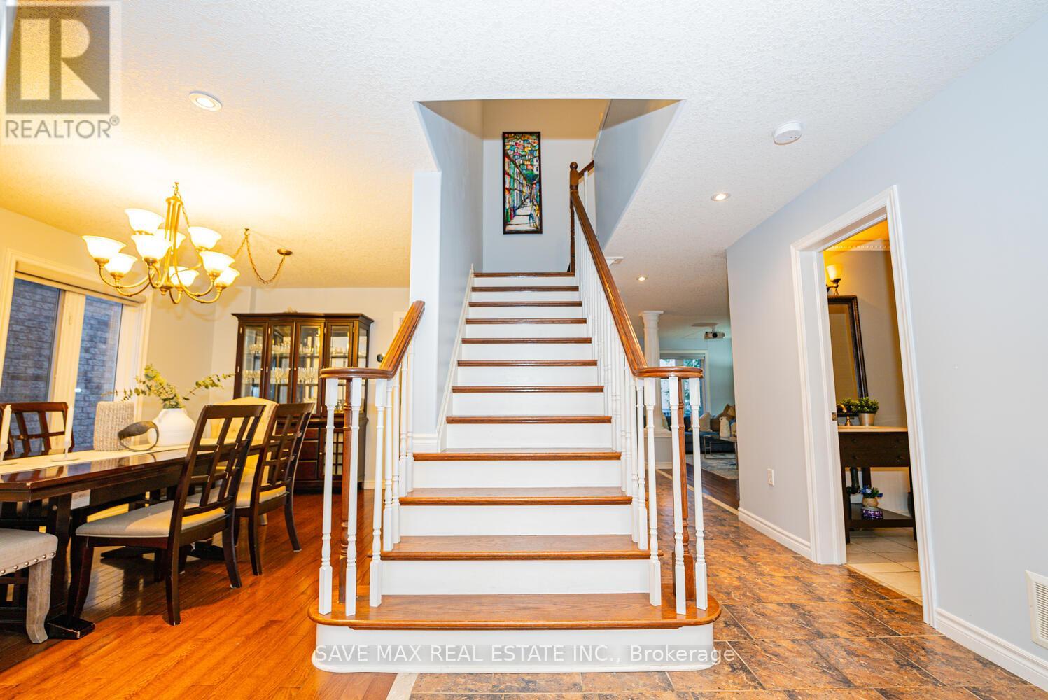 77 Sovereign's Gate, Barrie, Ontario  L4N 0Y9 - Photo 13 - S12508014