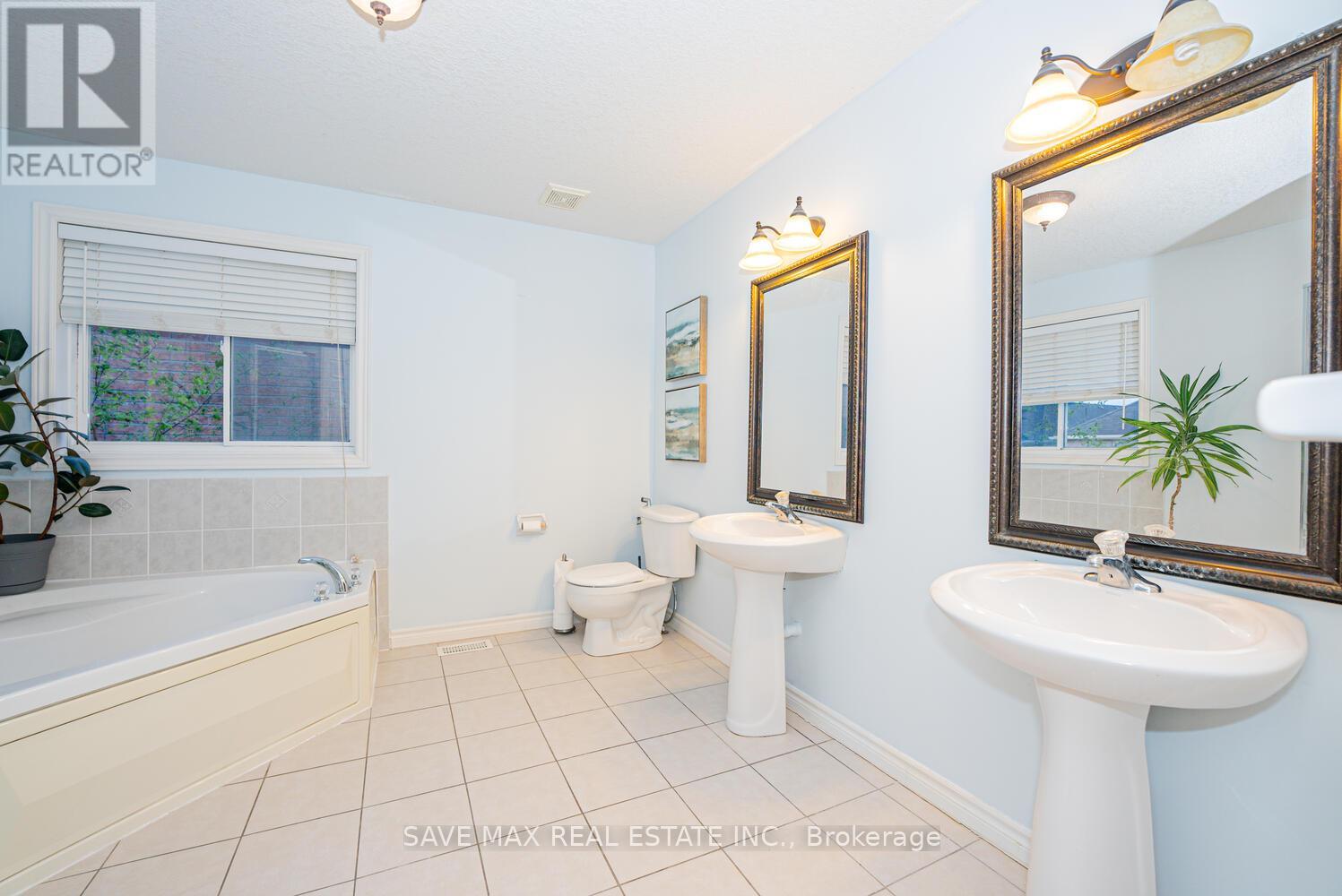 77 Sovereign's Gate, Barrie, Ontario  L4N 0Y9 - Photo 18 - S12508014