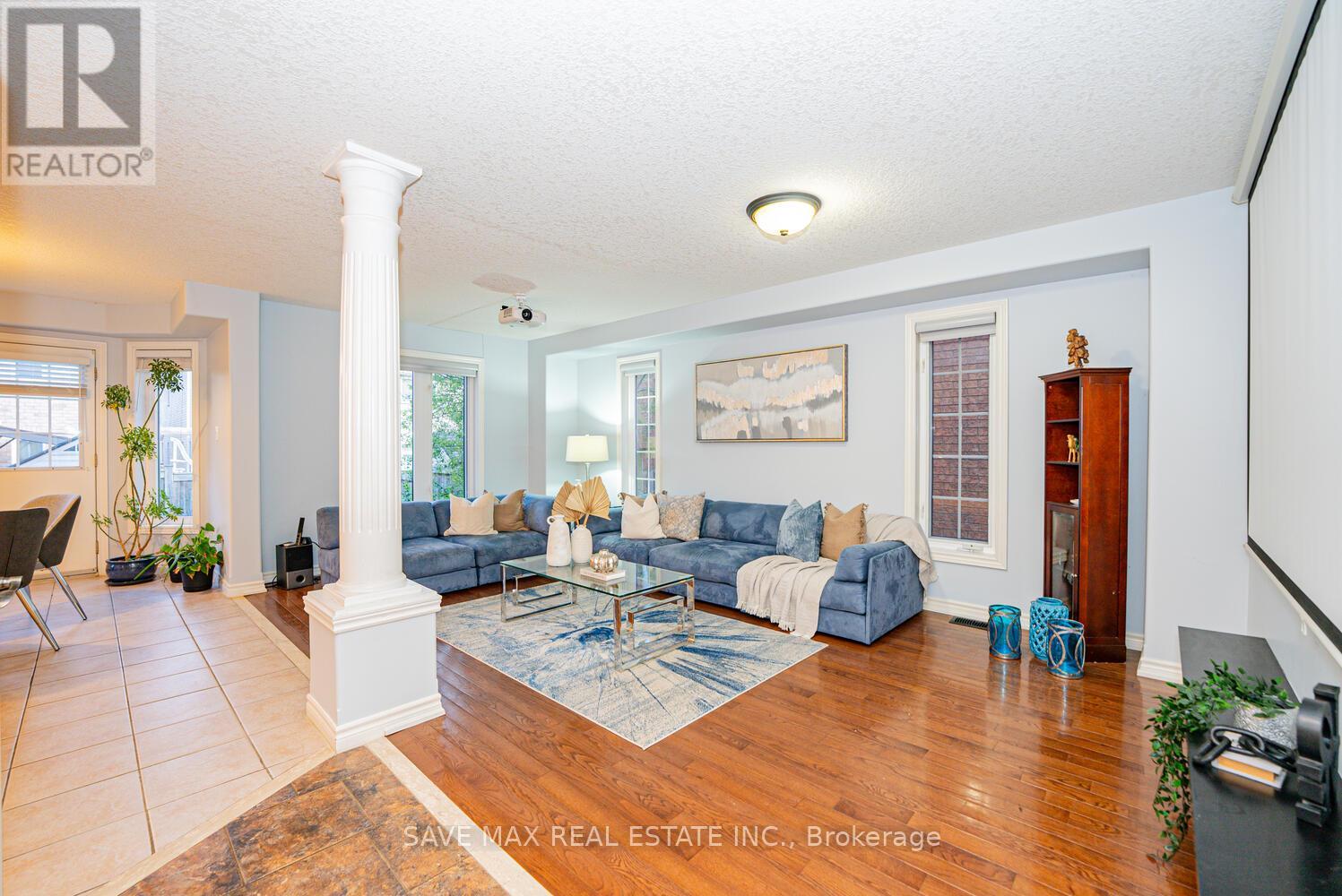 77 Sovereign's Gate, Barrie, Ontario  L4N 0Y9 - Photo 7 - S12508014