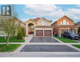 77 SOVEREIGN'S GATE, Barrie, Ontario
