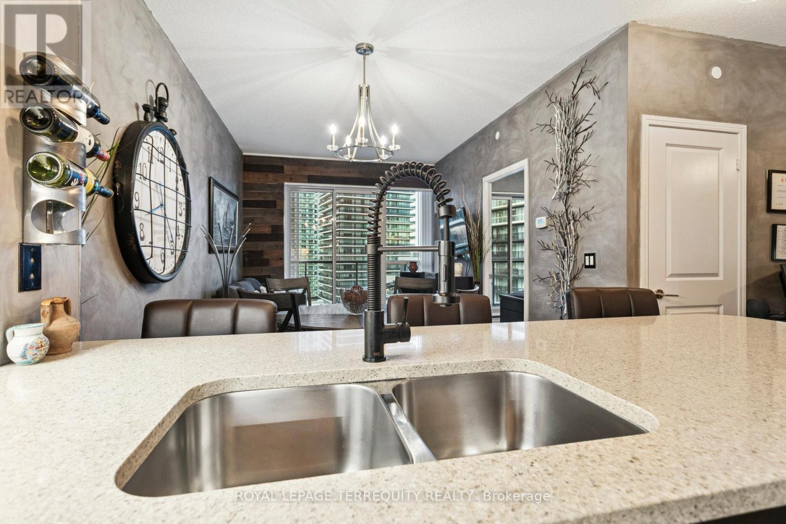 1402 - 39 Annie Craig Drive, Toronto, Ontario M8V 0H1 - Photo 20 - W12506696