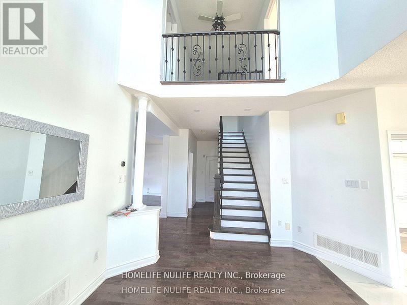 3866 Thomas Street, Mississauga, Ontario L5M 7B1 - Photo 4 - W12500570