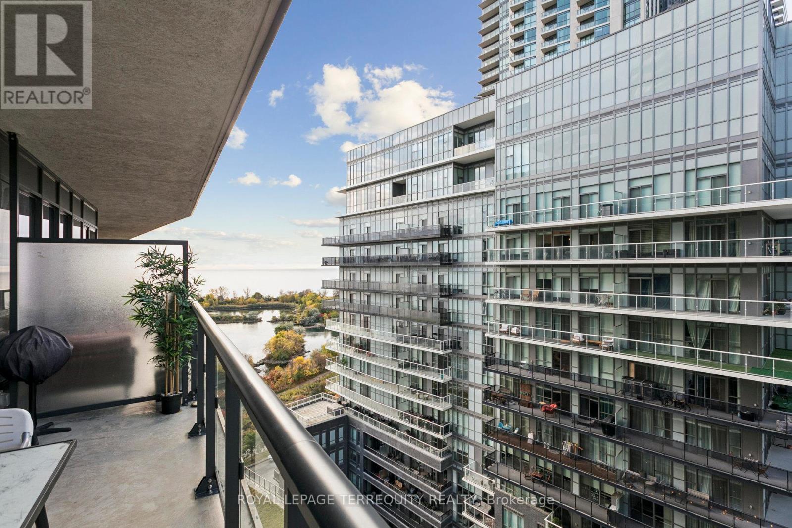 1402 - 39 Annie Craig Drive, Toronto, Ontario M8V 0H1 - Photo 34 - W12506696