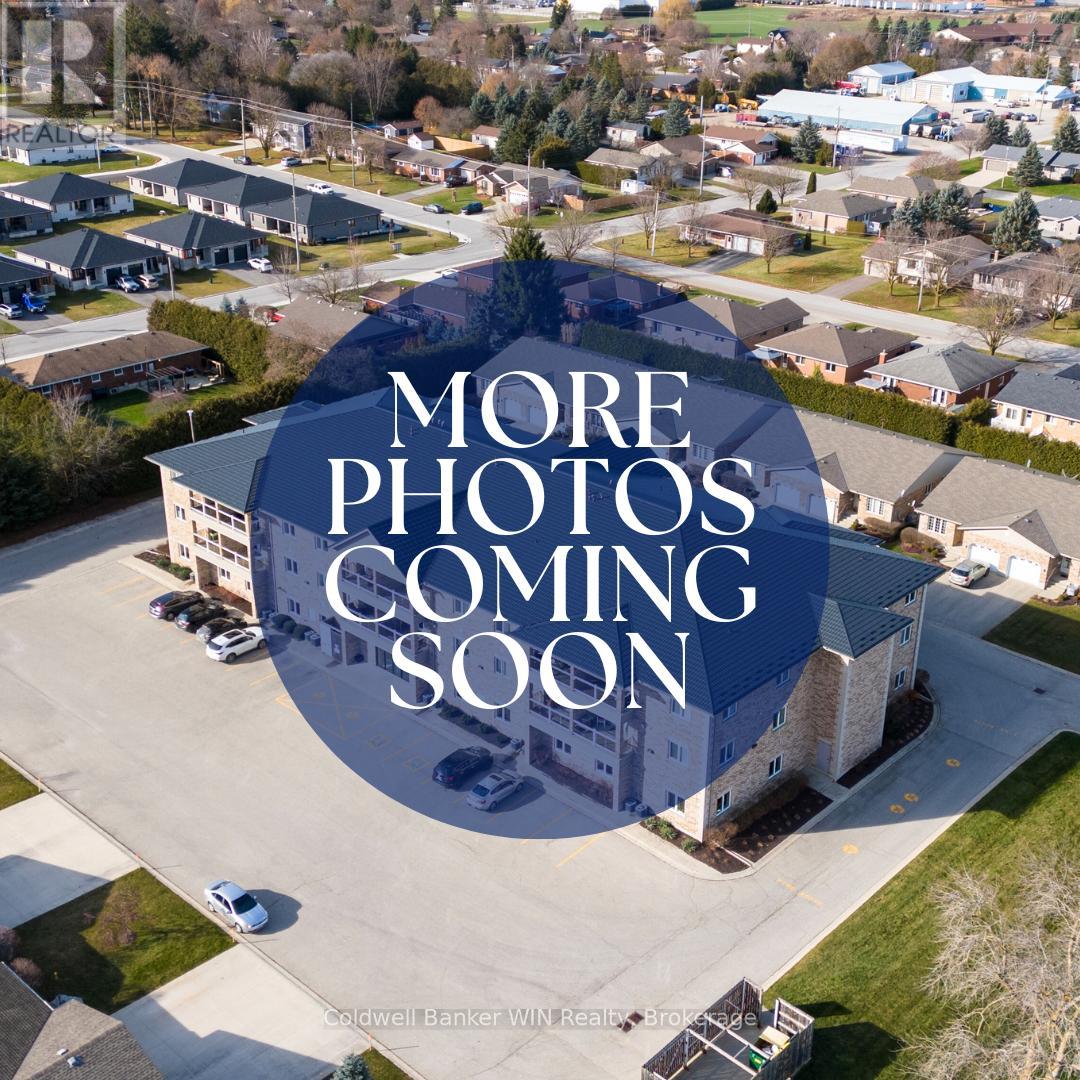 209 - 401 Birmingham Street E, Wellington North, Ontario N0G 2L2 - Photo 5 - X12508098