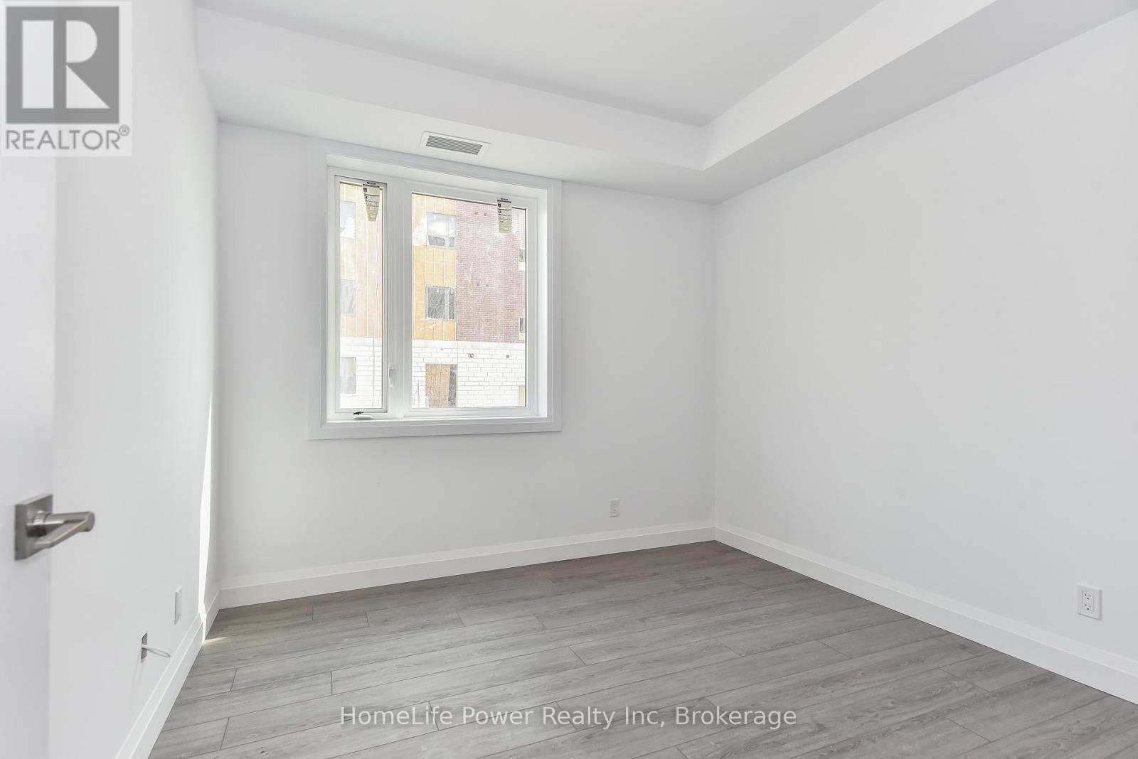 405 - 170 Northumberland Road W, North Dumfries, Ontario N0B 1E0 - Photo 11 - X12508104