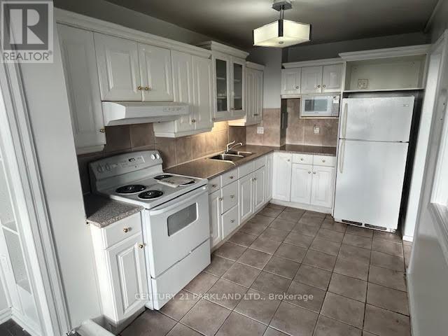 2205 - 725 Don Mills Road, Toronto, Ontario M3C 1S6 - Photo 4 - C12486810