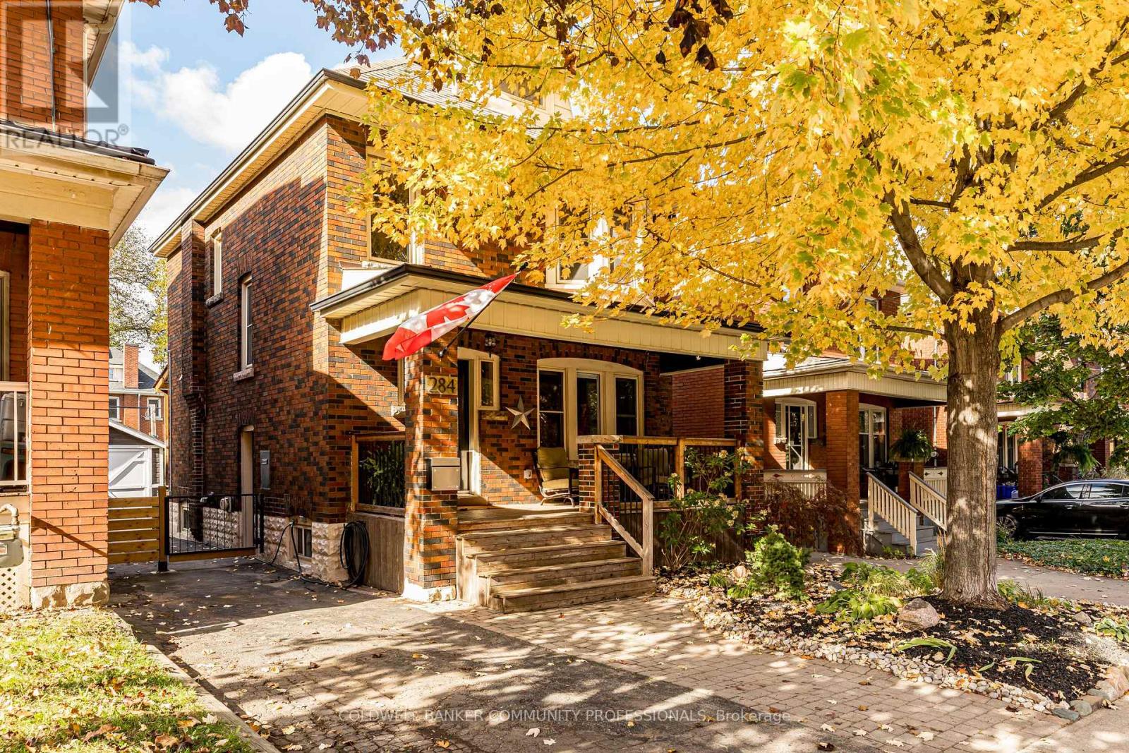 284 HOUGHTON AVENUE S, Hamilton, Ontario