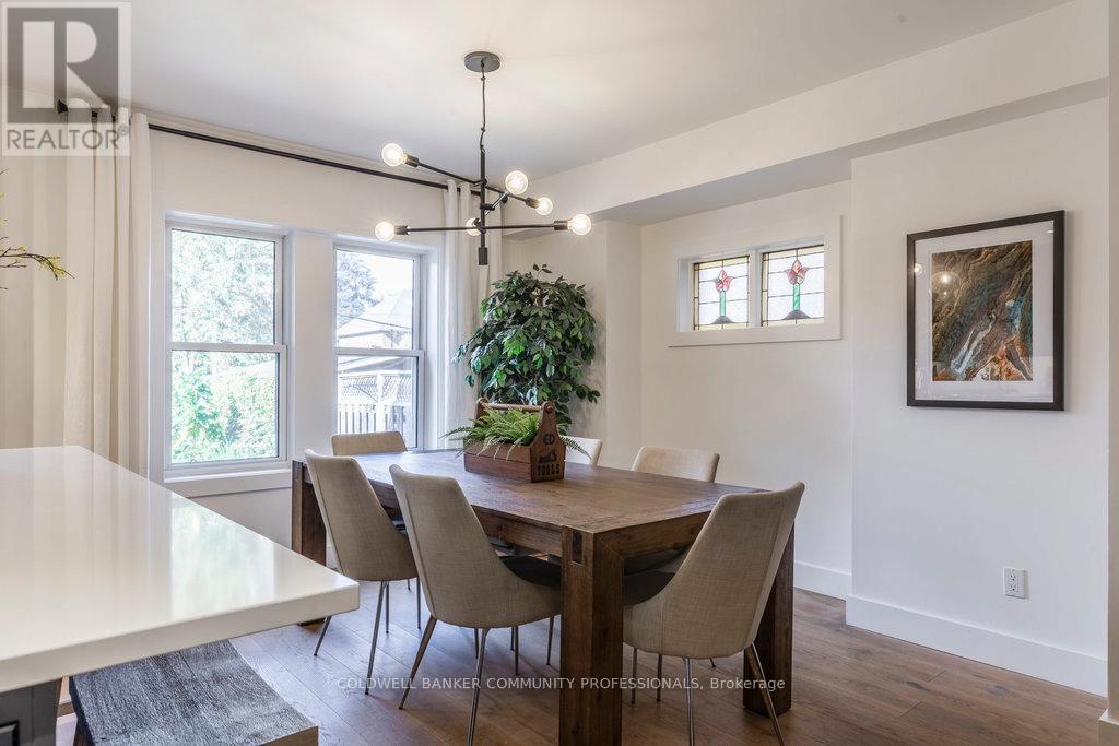 284 Houghton Avenue S, Hamilton, Ontario  L8K 2N3 - Photo 11 - X12501596