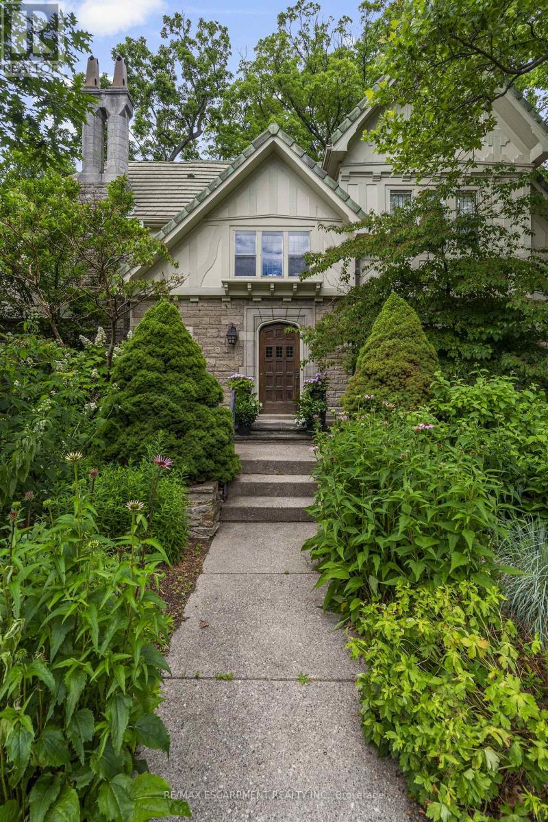 2 Oak Knoll Drive, Hamilton, Ontario  L8S 4C3 - Photo 46 - X12507062