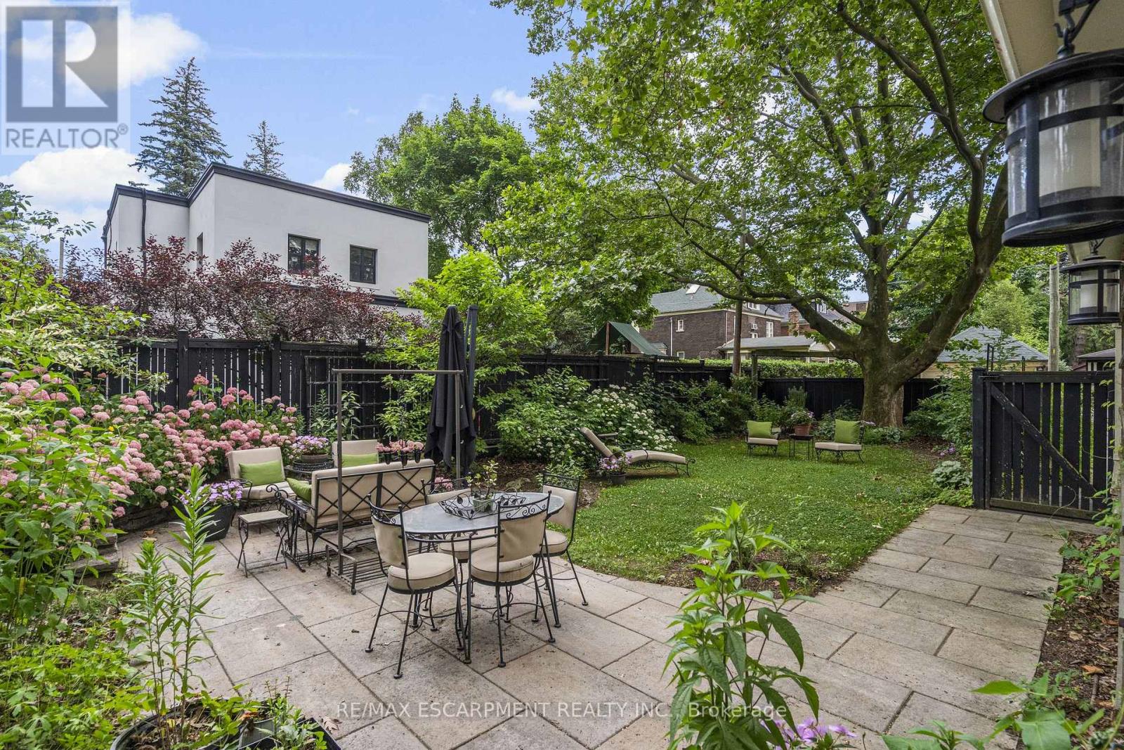 2 Oak Knoll Drive, Hamilton, Ontario  L8S 4C3 - Photo 43 - X12507062