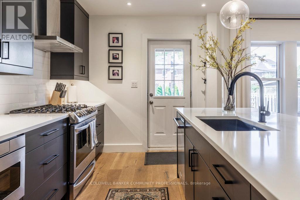 284 Houghton Avenue S, Hamilton, Ontario  L8K 2N3 - Photo 19 - X12501596