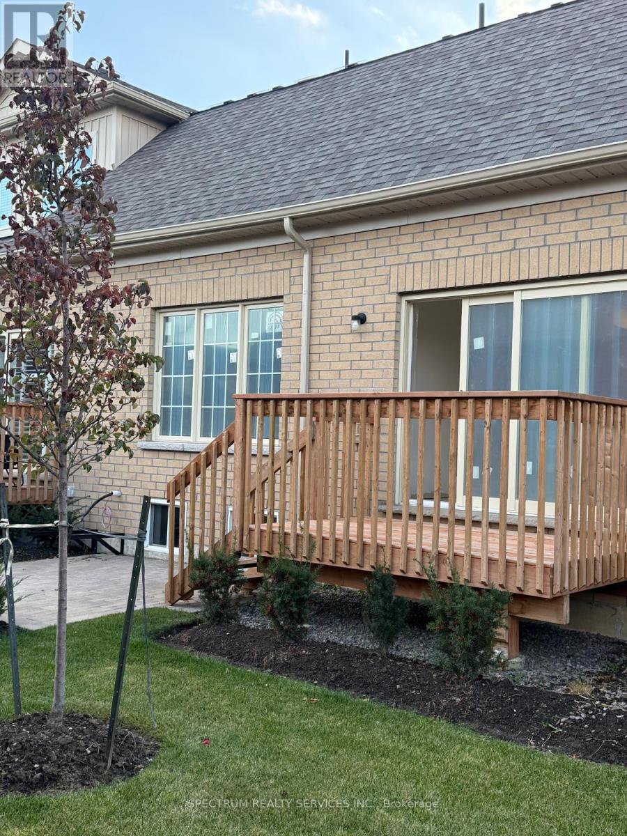 123 Muzzo Drive, Brampton, Ontario  L6R 3Y4 - Photo 12 - W12507742