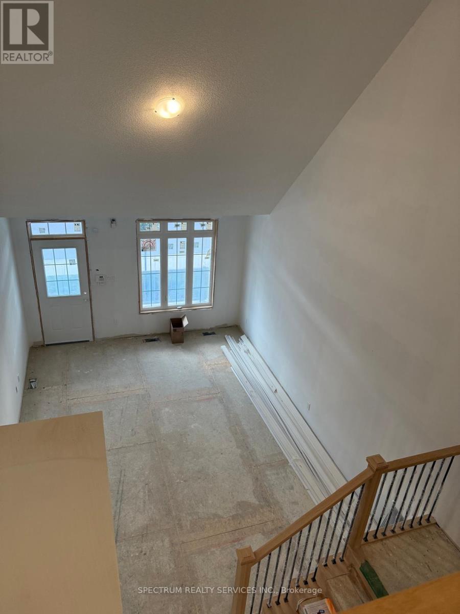 123 Muzzo Drive, Brampton, Ontario  L6R 3Y4 - Photo 9 - W12507742