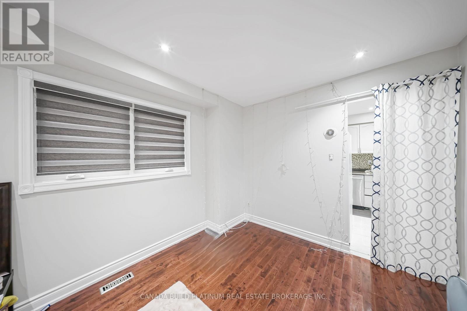 71 Ravenswood Drive, Brampton, Ontario  L6Y 4A1 - Photo 21 - W12507798