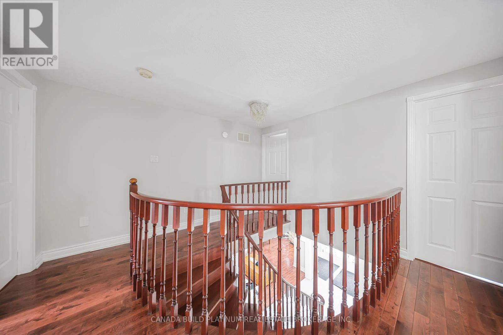 71 Ravenswood Drive, Brampton, Ontario  L6Y 4A1 - Photo 24 - W12507798