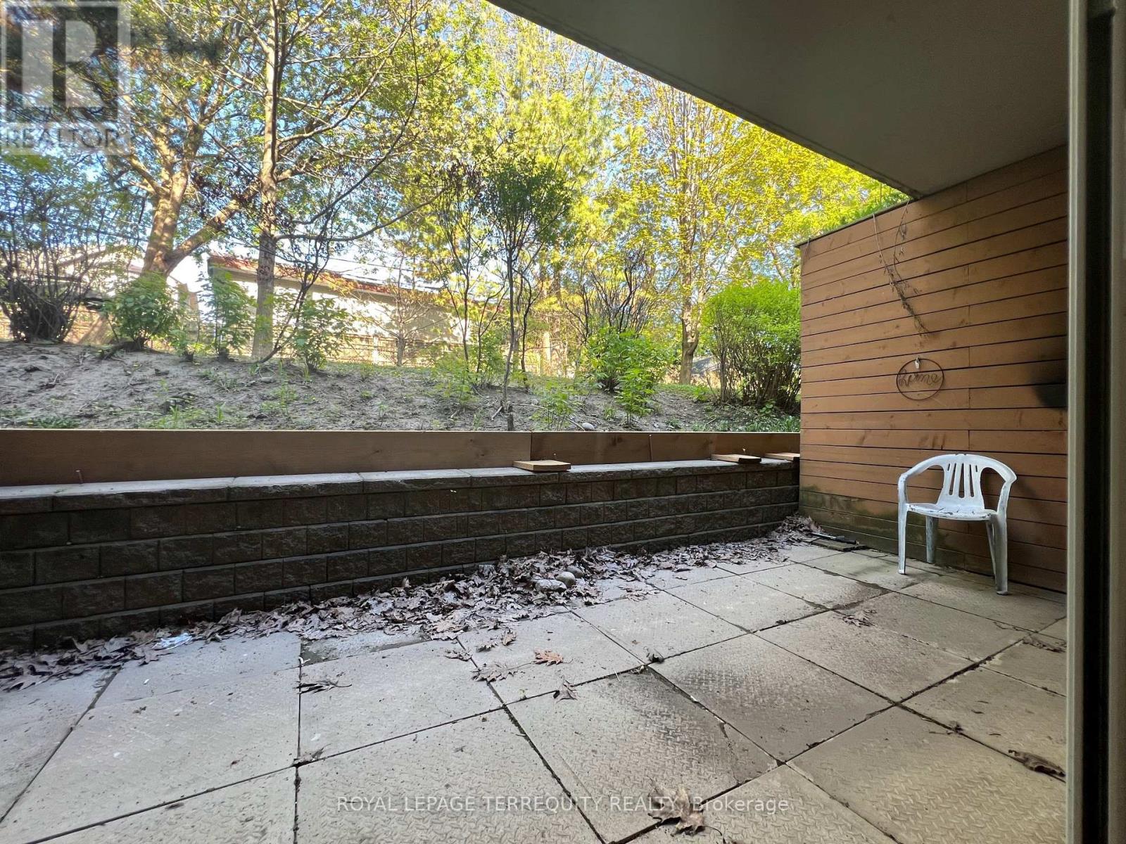 1055 - 95 George Appleton Way, Toronto, Ontario  M3M 0A2 - Photo 10 - W12507822