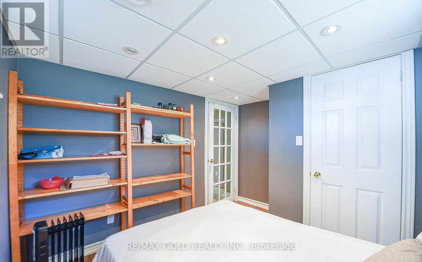 13 Foster Road, Mississauga, Ontario  L4T 1C3 - Photo 31 - W12507850