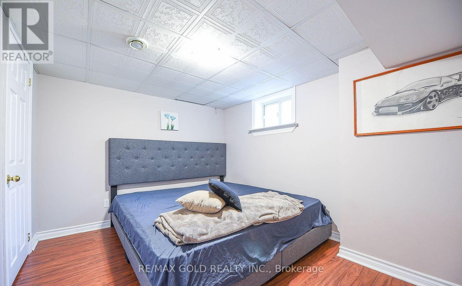 13 Foster Road, Mississauga, Ontario  L4T 1C3 - Photo 32 - W12507850