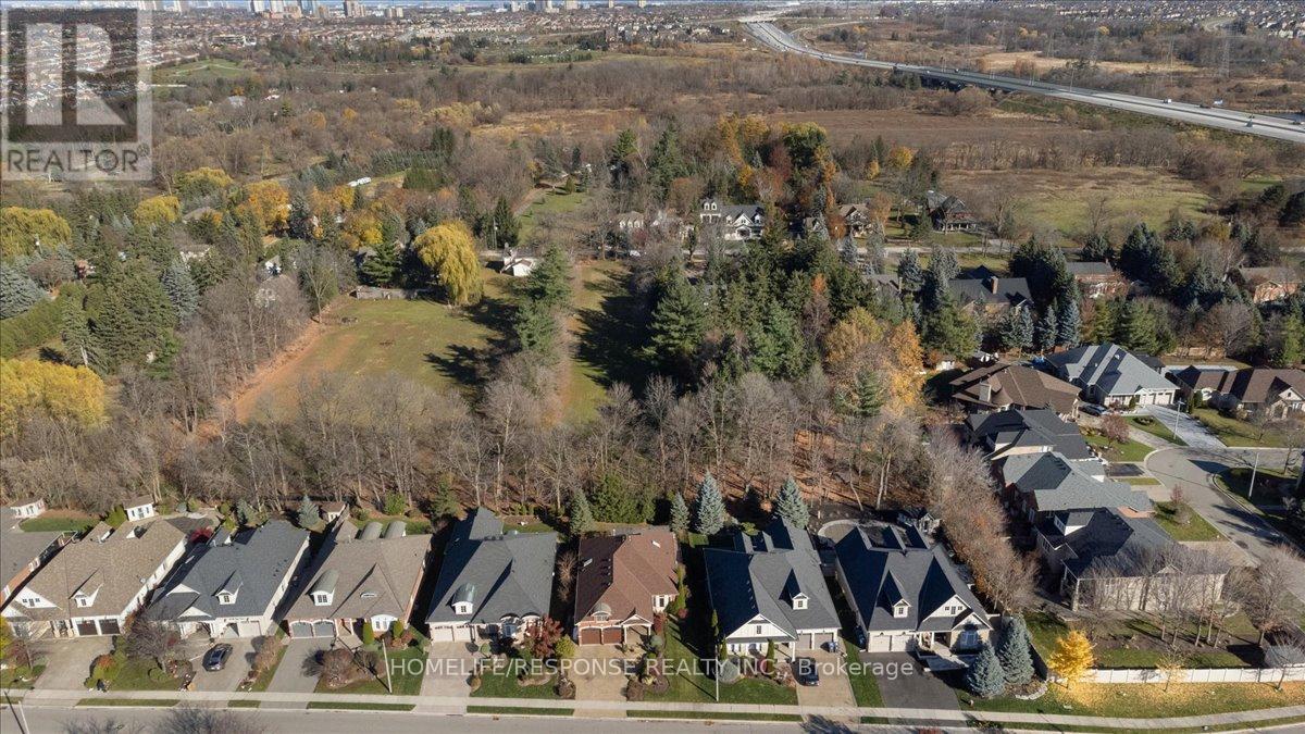 17 Mcnutt Street, Brampton, Ontario  L6Y 5L3 - Photo 39 - W12507892