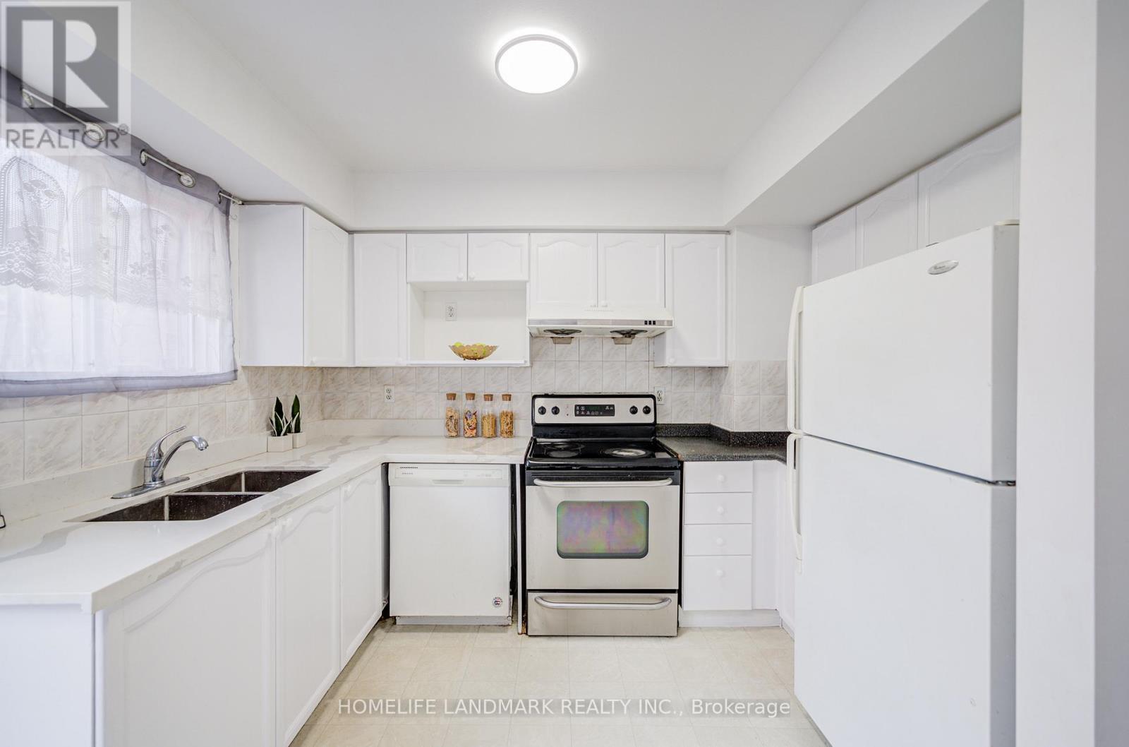 69 - 1050 Bristol Road W, Mississauga, Ontario  L5V 2E8 - Photo 18 - W12507908