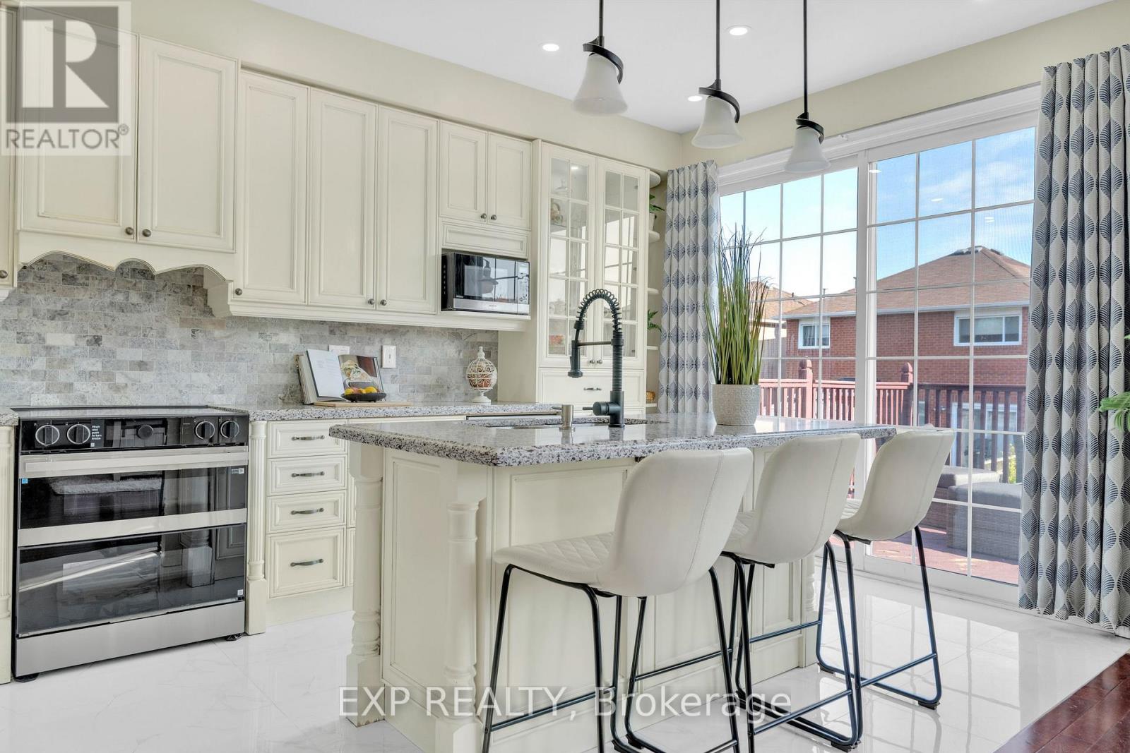 1400 Duval Drive S, Mississauga, Ontario  L5V 2W4 - Photo 11 - W12507910