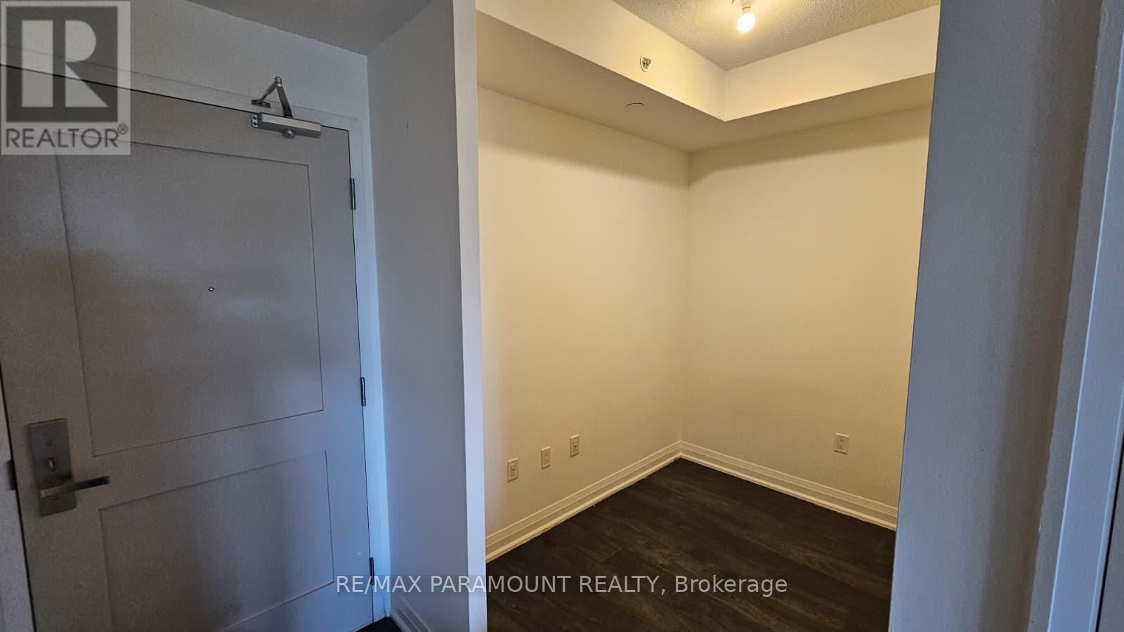 714 - 10 Gibbs Road, Toronto, Ontario  M9B 0E2 - Photo 3 - W12507944