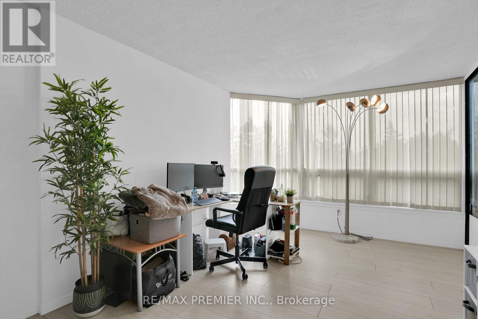 505 - 8 Lisa Street, Brampton, Ontario  L6T 4S6 - Photo 10 - W12507950