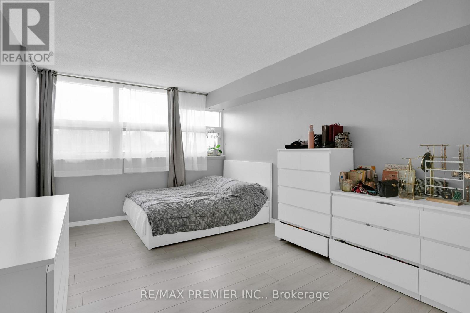 505 - 8 Lisa Street, Brampton, Ontario  L6T 4S6 - Photo 14 - W12507950