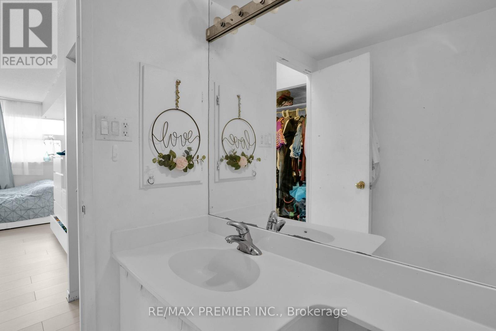 505 - 8 Lisa Street, Brampton, Ontario  L6T 4S6 - Photo 17 - W12507950