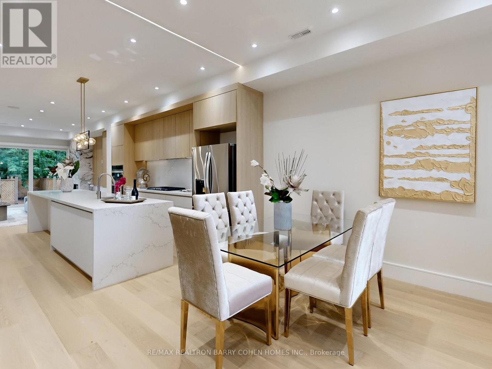 112 Newcastle Street, Toronto, Ontario  M8Z 1C8 - Photo 4 - W12507954